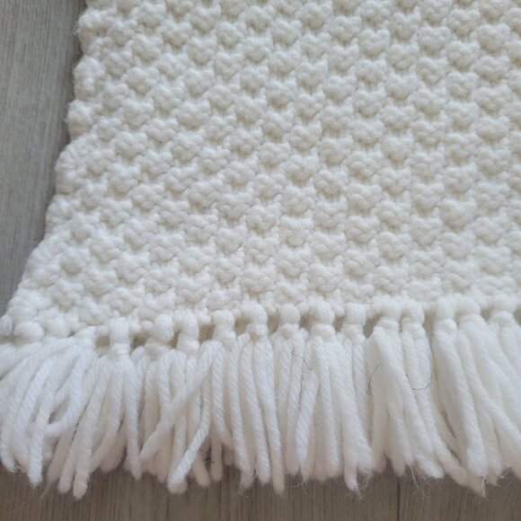 Handmade Ivory Knitted Throw Blanket With Fringe - Picture 2 of 5